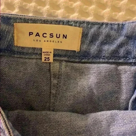 Pacsun - Picture 4 of 5